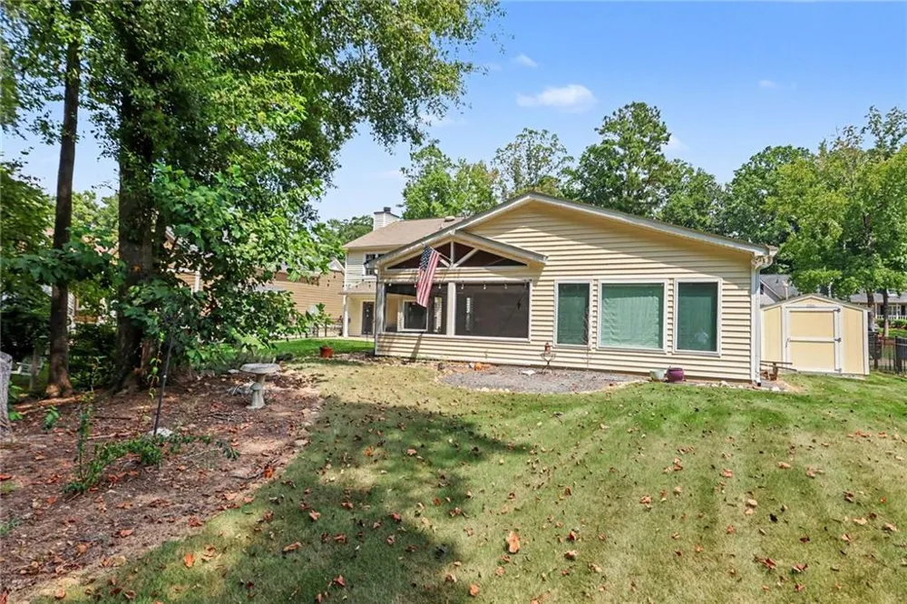 111 Edgewater Way Peachtree City, GA 30269