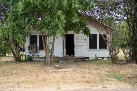 304 Lawrence Street