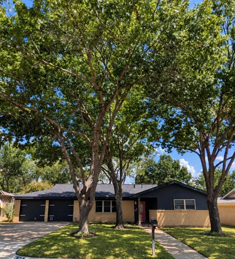 1416 Brookside Drive