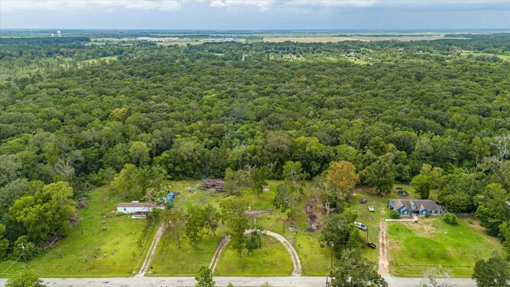 487 County Road 6478 Dayton, TX 77535