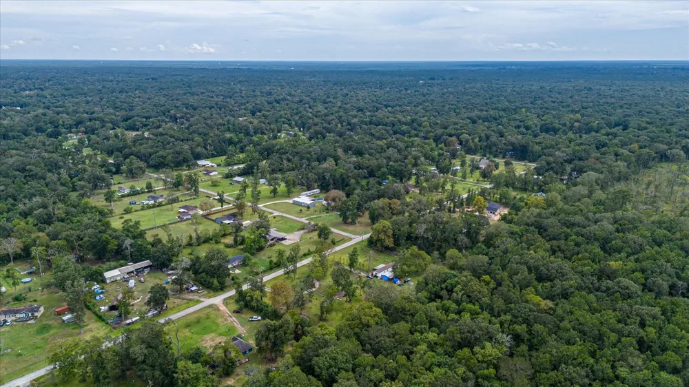 487 County Road 6478 Dayton, TX 77535