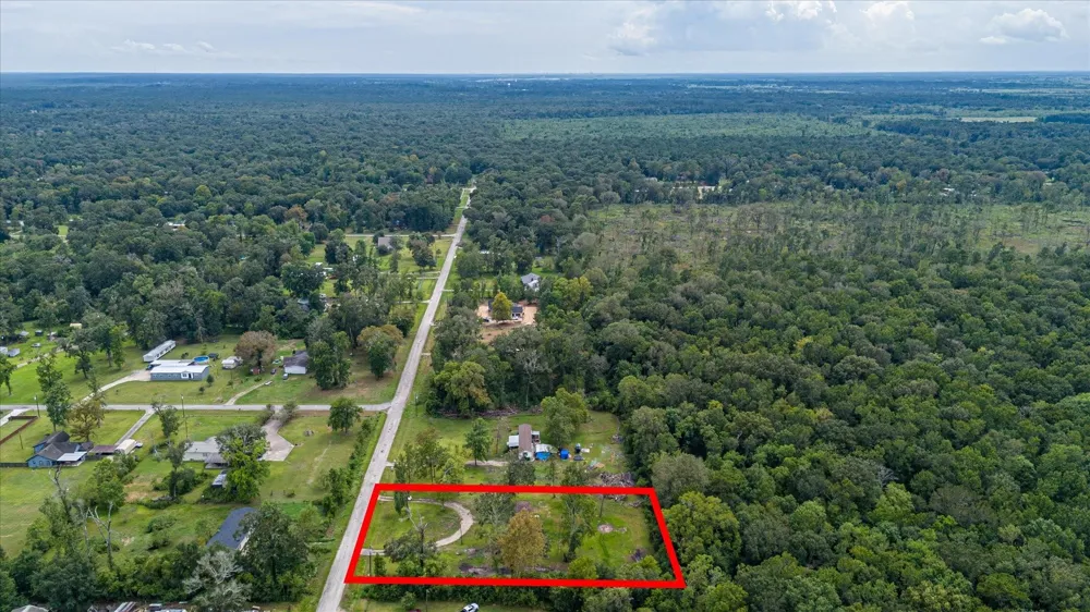 487 County Road 6478 Dayton, TX 77535