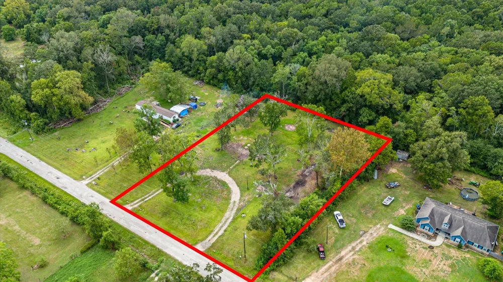 487 County Road 6478 Dayton, TX 77535