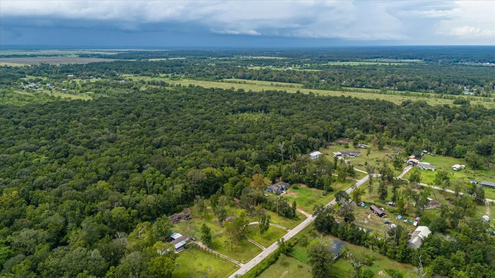 487 County Road 6478 Dayton, TX 77535