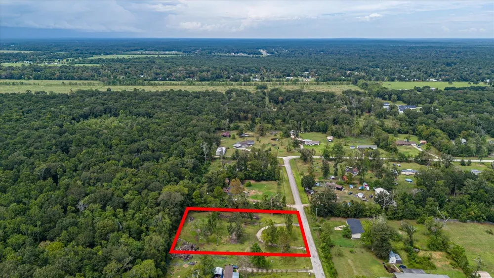 487 County Road 6478 Dayton, TX 77535