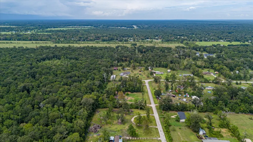 487 County Road 6478 Dayton, TX 77535