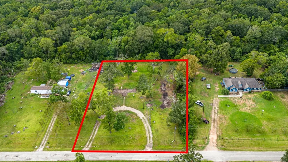 487 County Road 6478 Dayton, TX 77535