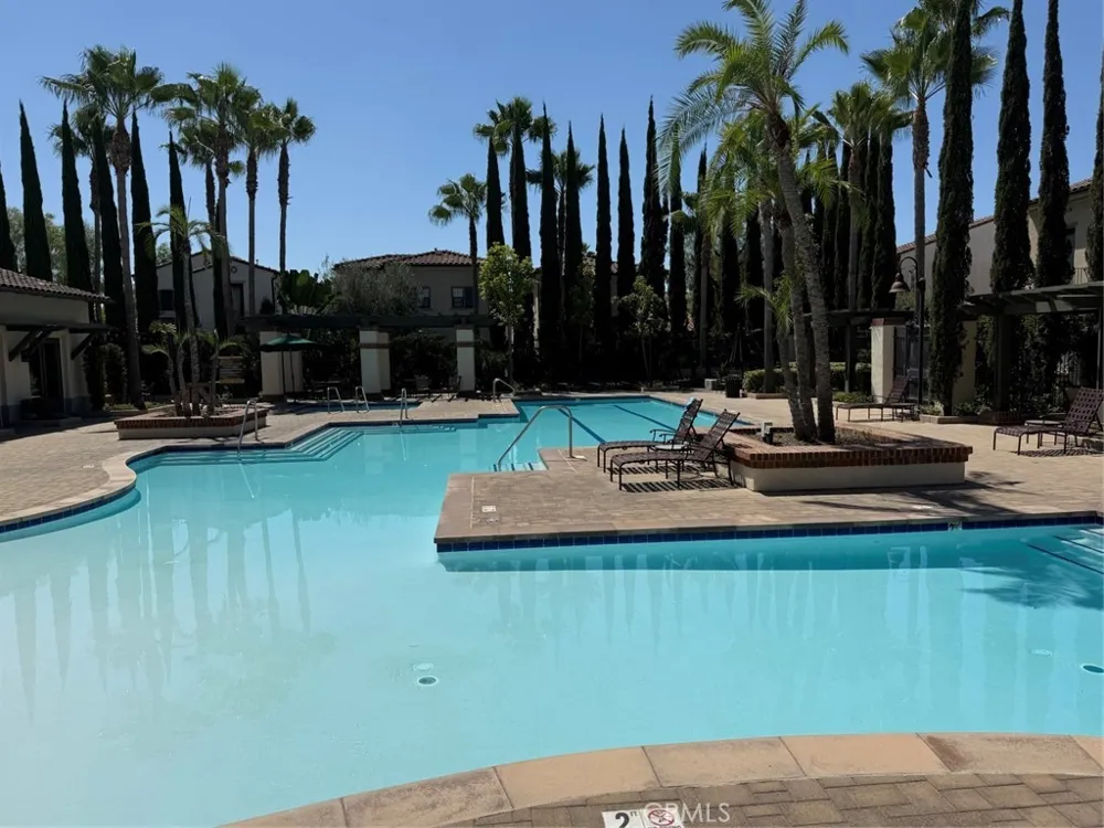 412 E Santa Ana Anaheim, CA 92805