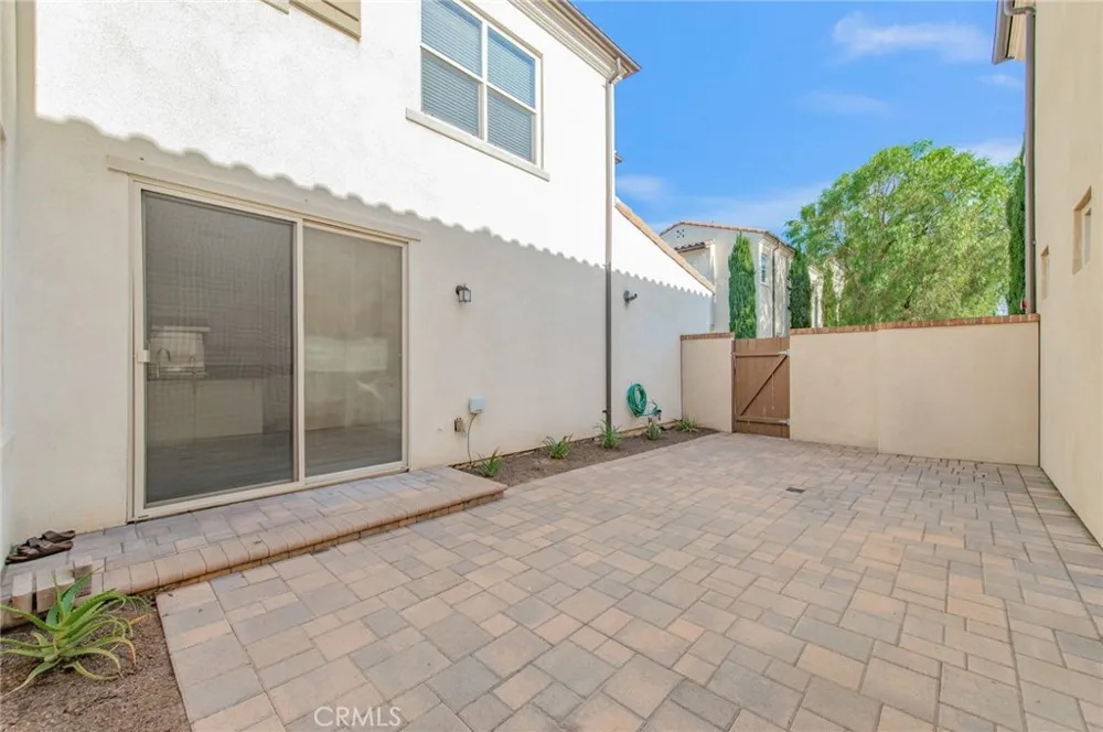 412 E Santa Ana Anaheim, CA 92805