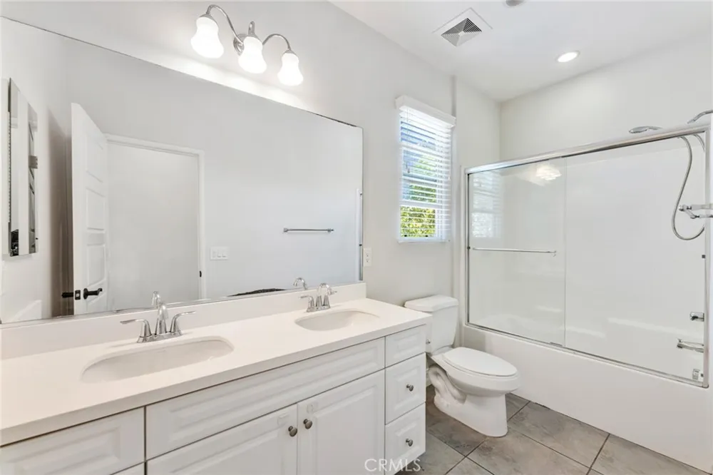 412 E Santa Ana Anaheim, CA 92805