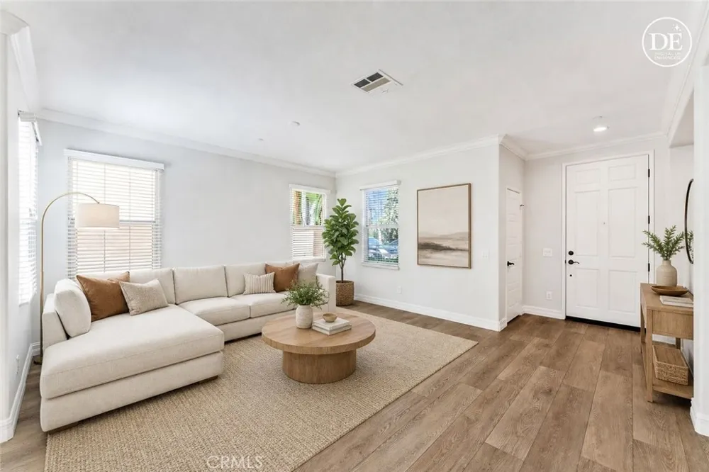 412 E Santa Ana Anaheim, CA 92805