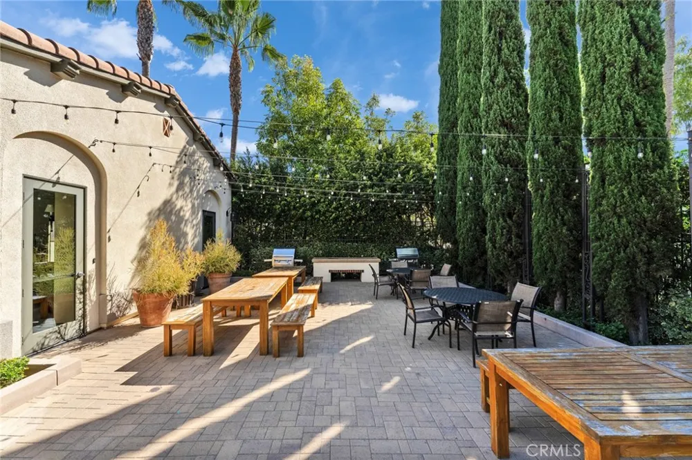 412 E Santa Ana Anaheim, CA 92805