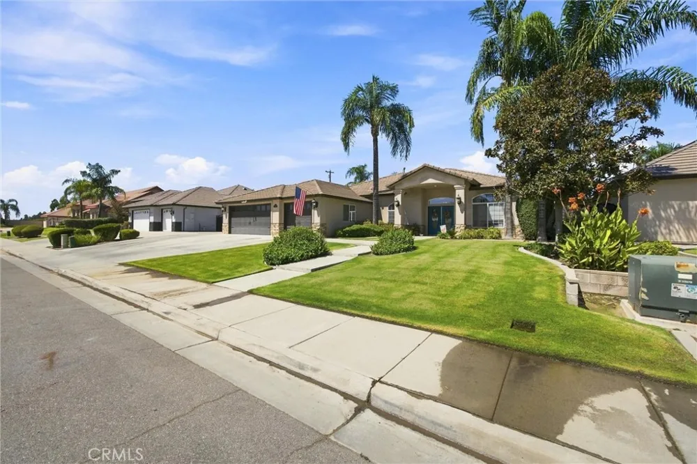 15954 Screaming Eagle Bakersfield, CA 93314