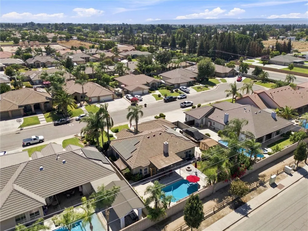 15954 Screaming Eagle Bakersfield, CA 93314