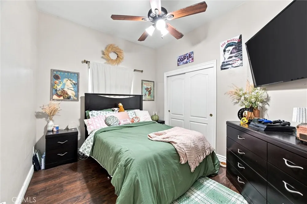 15954 Screaming Eagle Bakersfield, CA 93314