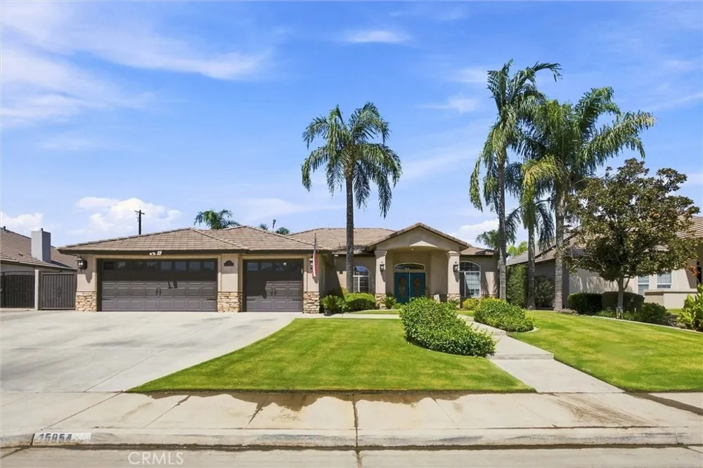 15954 Screaming Eagle Bakersfield, CA 93314