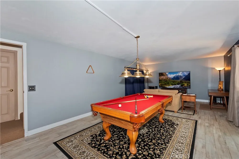 27230 Peninsula Lake Arrowhead, CA 92352