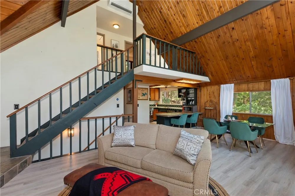 27230 Peninsula Lake Arrowhead, CA 92352