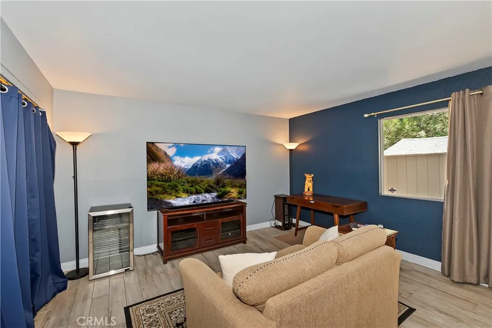 27230 Peninsula Lake Arrowhead, CA 92352