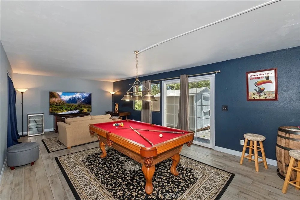 27230 Peninsula Lake Arrowhead, CA 92352