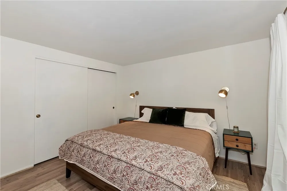 27230 Peninsula Lake Arrowhead, CA 92352