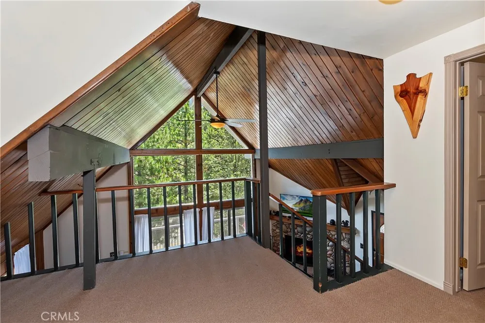 27230 Peninsula Lake Arrowhead, CA 92352