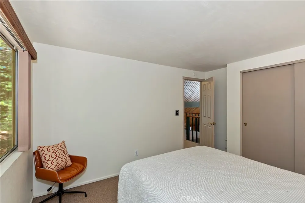 27230 Peninsula Lake Arrowhead, CA 92352