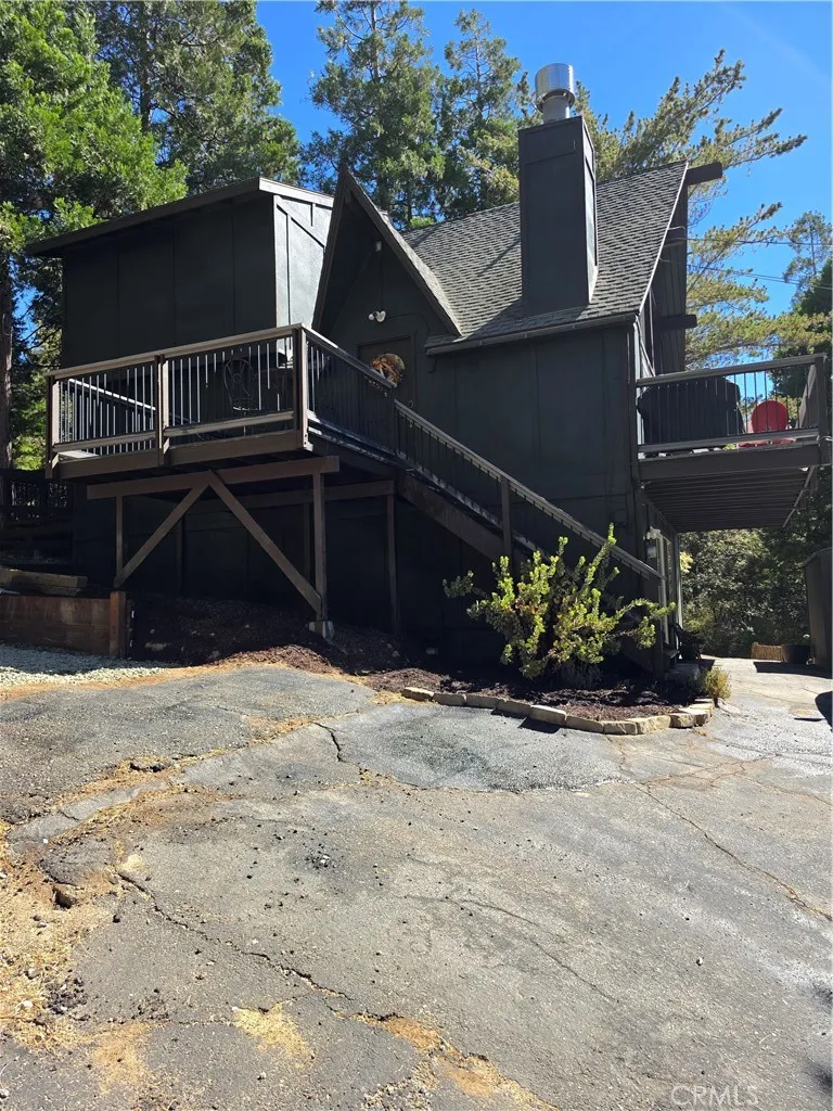 27230 Peninsula Lake Arrowhead, CA 92352