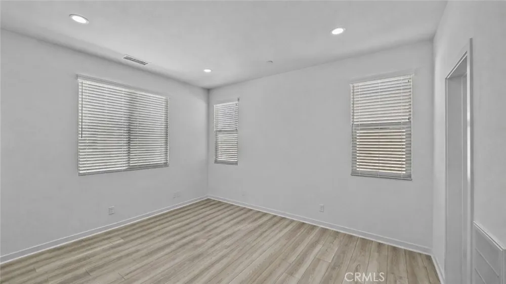 16282 Meadowhouse Avenue Chino, CA 91708