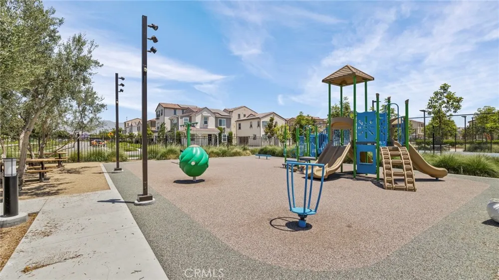 16282 Meadowhouse Avenue Chino, CA 91708