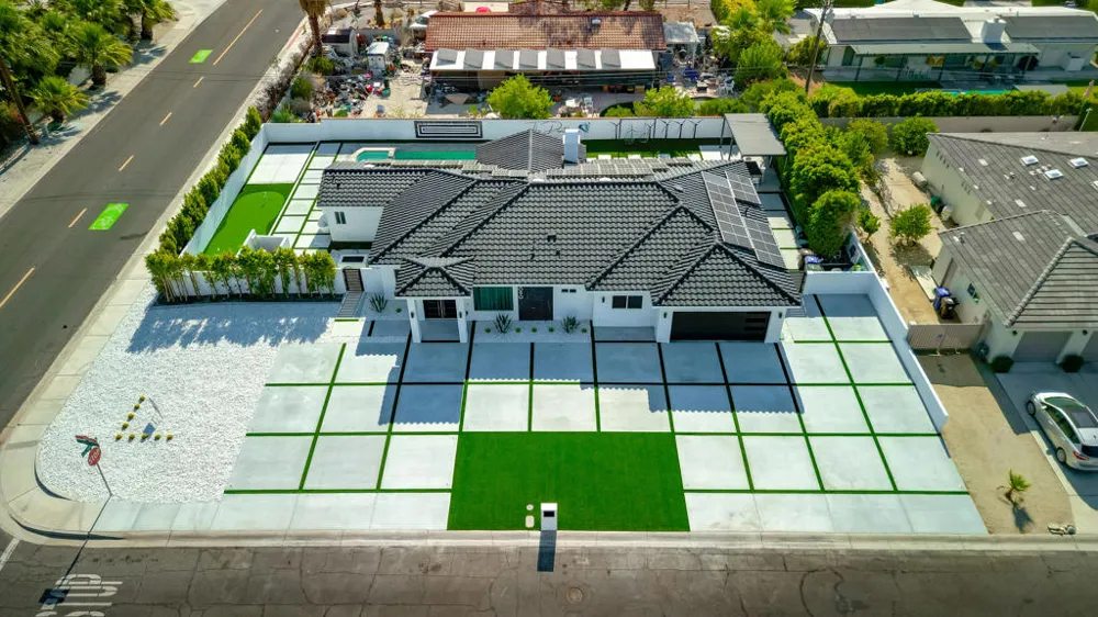 2090 W Nicola Road Palm Springs, CA 92262