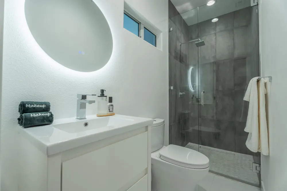 2090 W Nicola Road Palm Springs, CA 92262