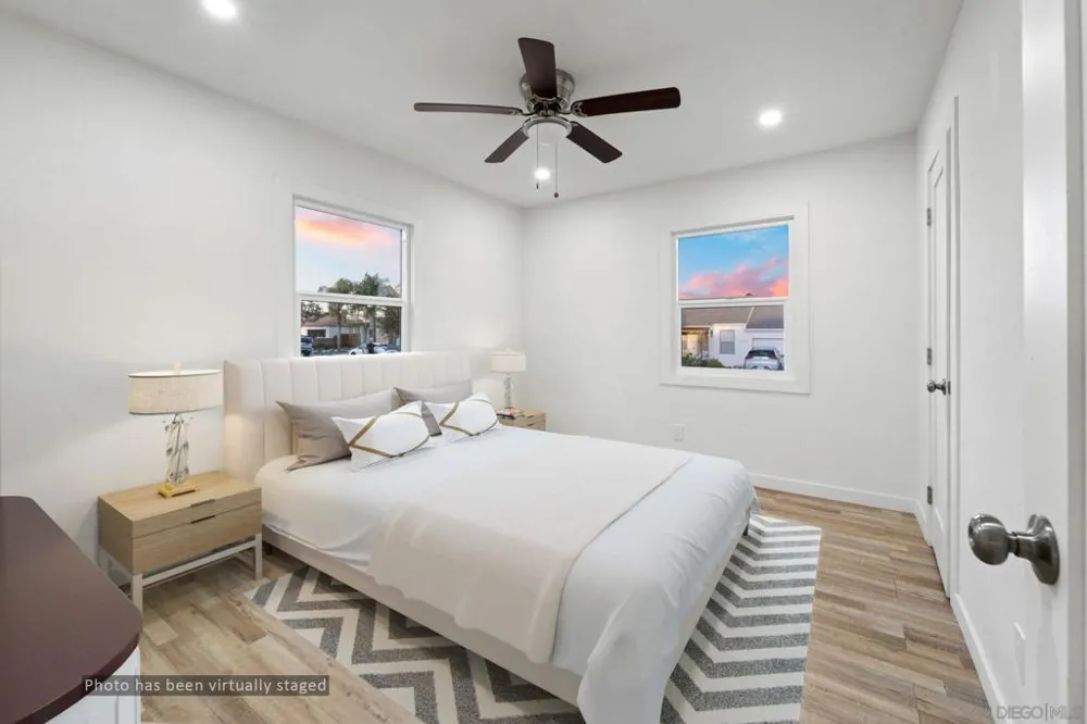 4220 E Overlook Dr San Diego, CA 92115
