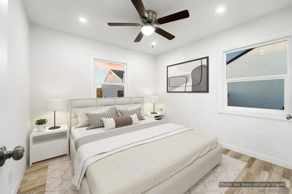 4220 E Overlook Dr San Diego, CA 92115