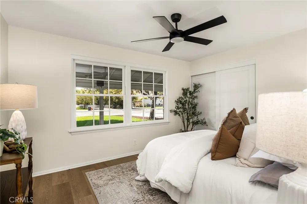 1209 E Walnut Orange, CA 92867
