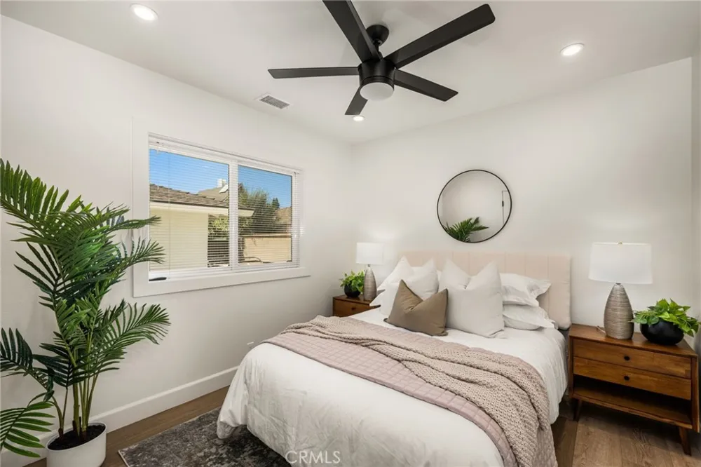 1209 E Walnut Orange, CA 92867