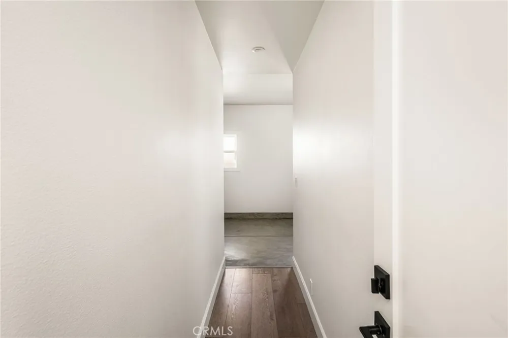 1209 E Walnut Orange, CA 92867