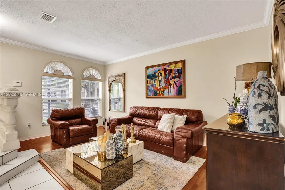 10809 NW 51st Trail Doral, FL 33178