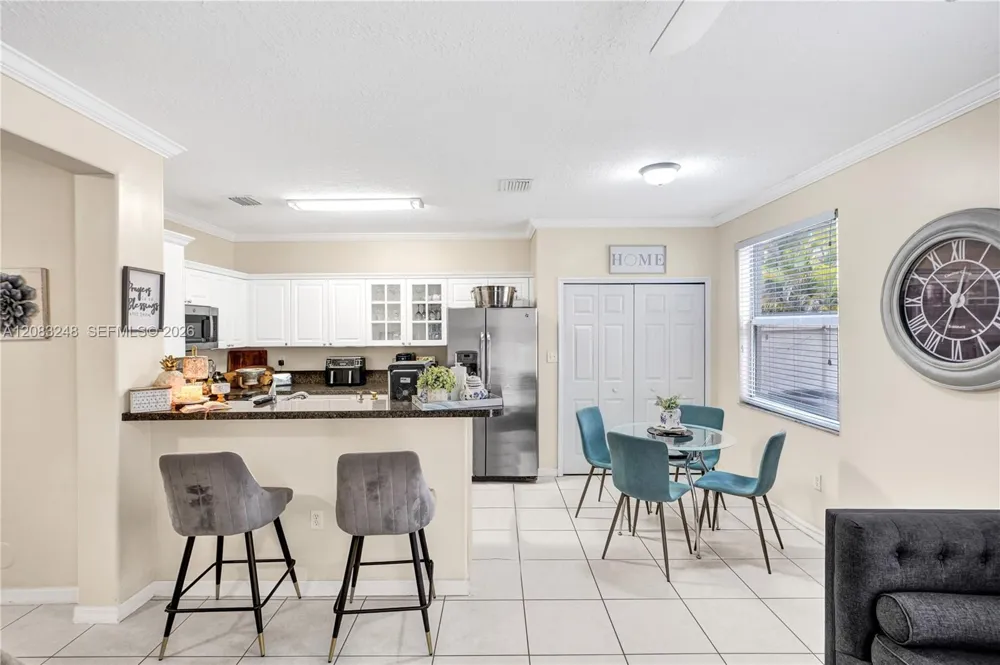 10809 NW 51st Trail Doral, FL 33178