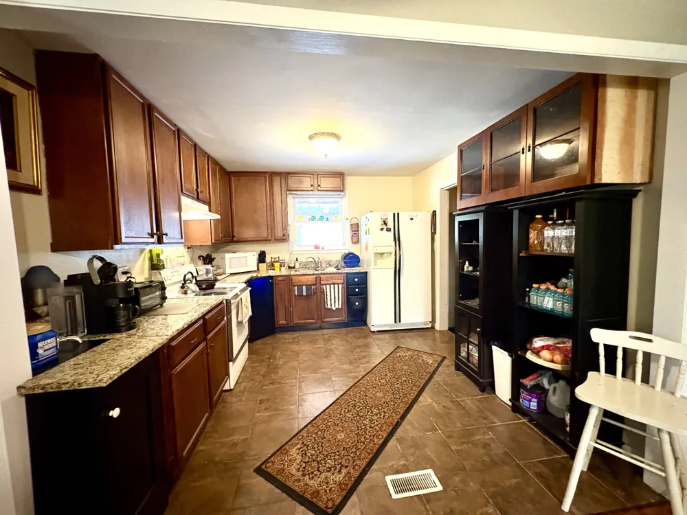 456 Ewing Ln Nashville, TN 37207