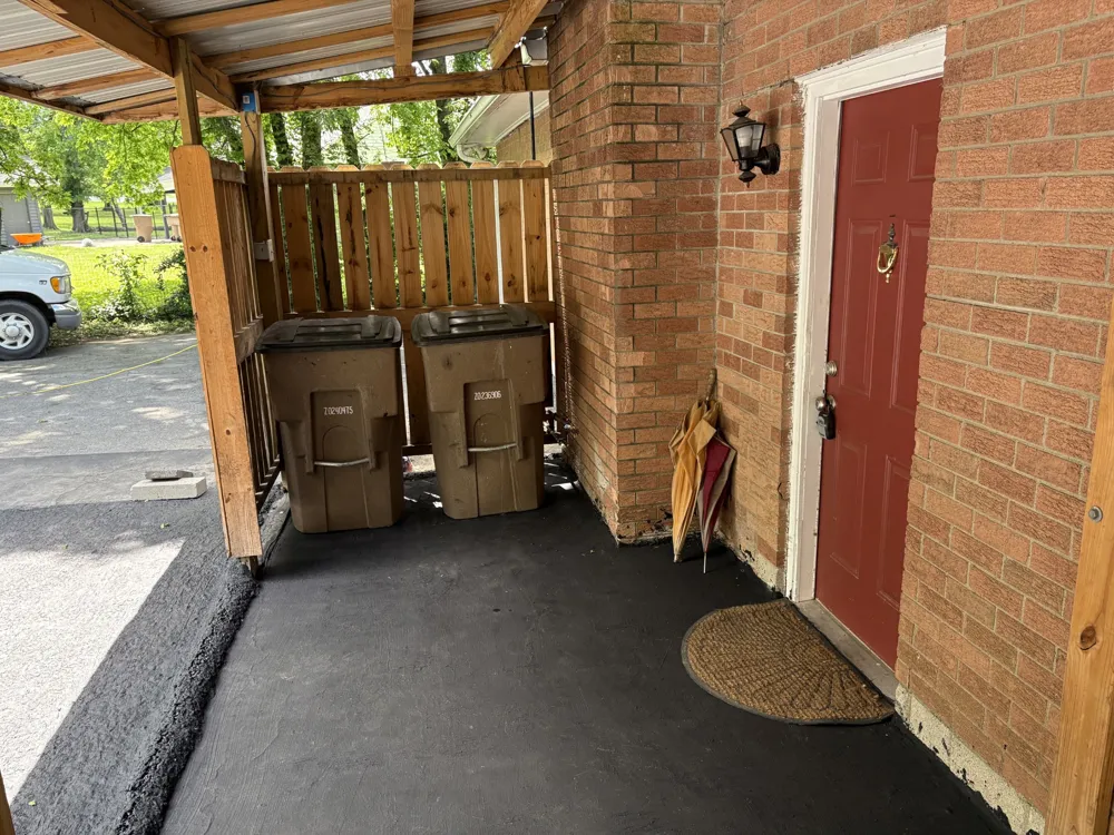 456 Ewing Ln Nashville, TN 37207
