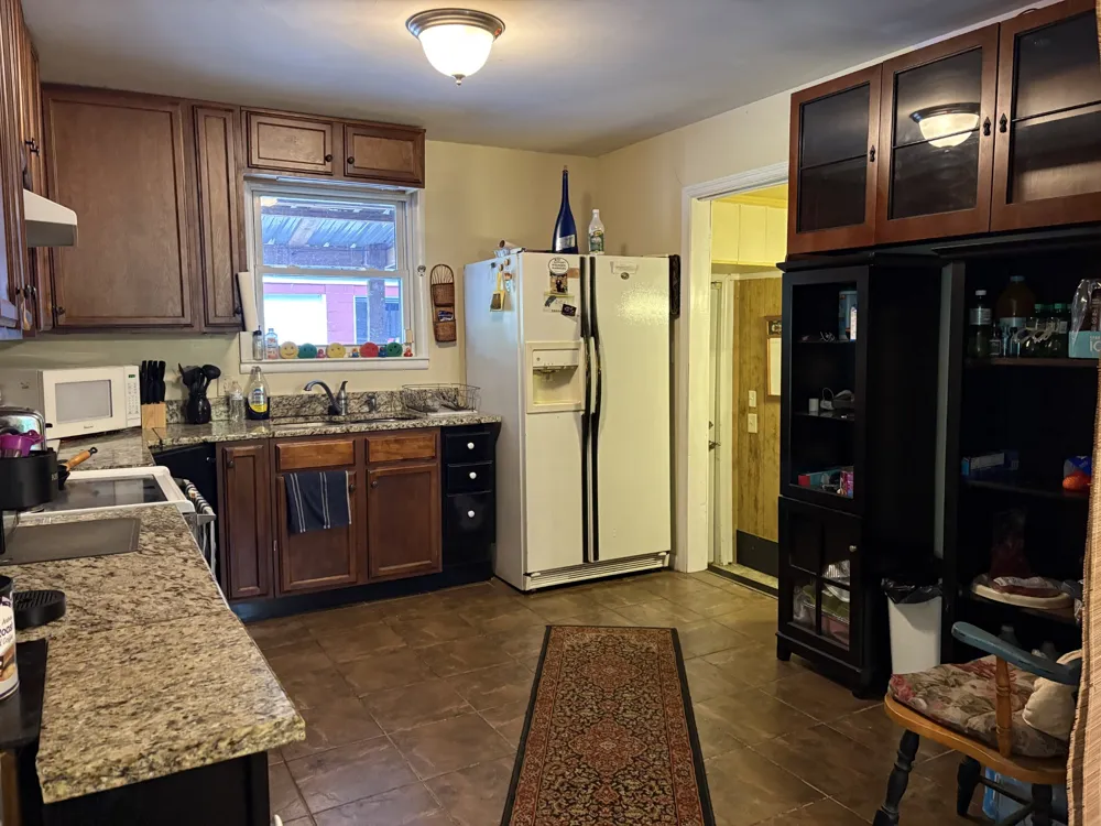 456 Ewing Ln Nashville, TN 37207