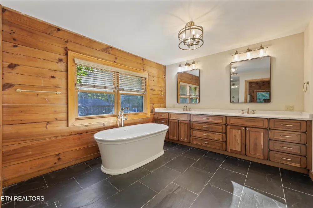 850 Mynatt Drive Blaine, TN 37709