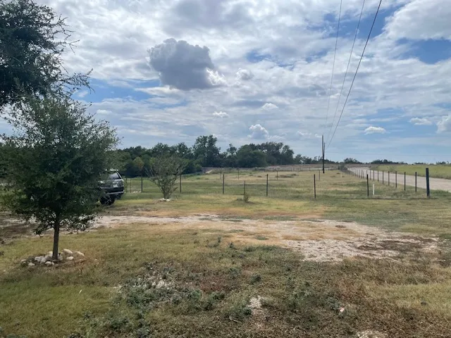 50 Dusty Dam Road Coupland, TX 78615