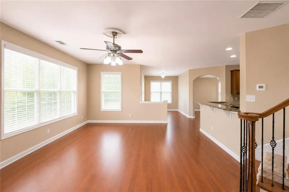 300 Hampton Place Canton, GA 30115