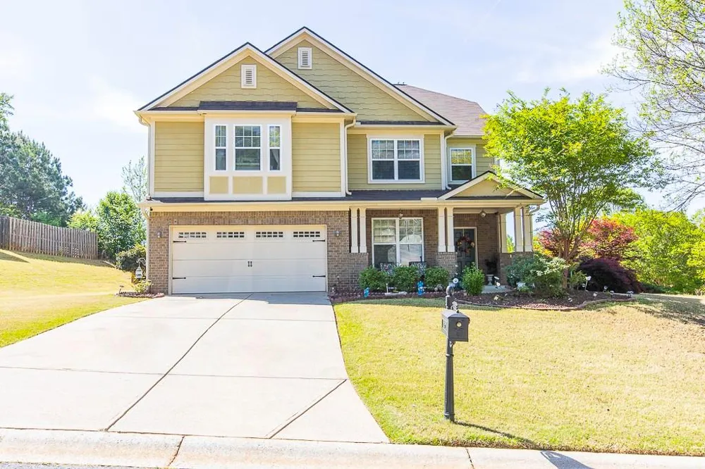 300 Hampton Place Canton, GA 30115