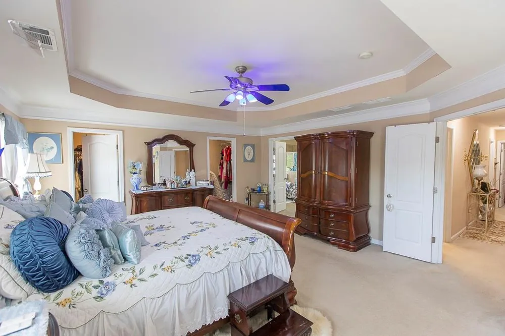 300 Hampton Place Canton, GA 30115