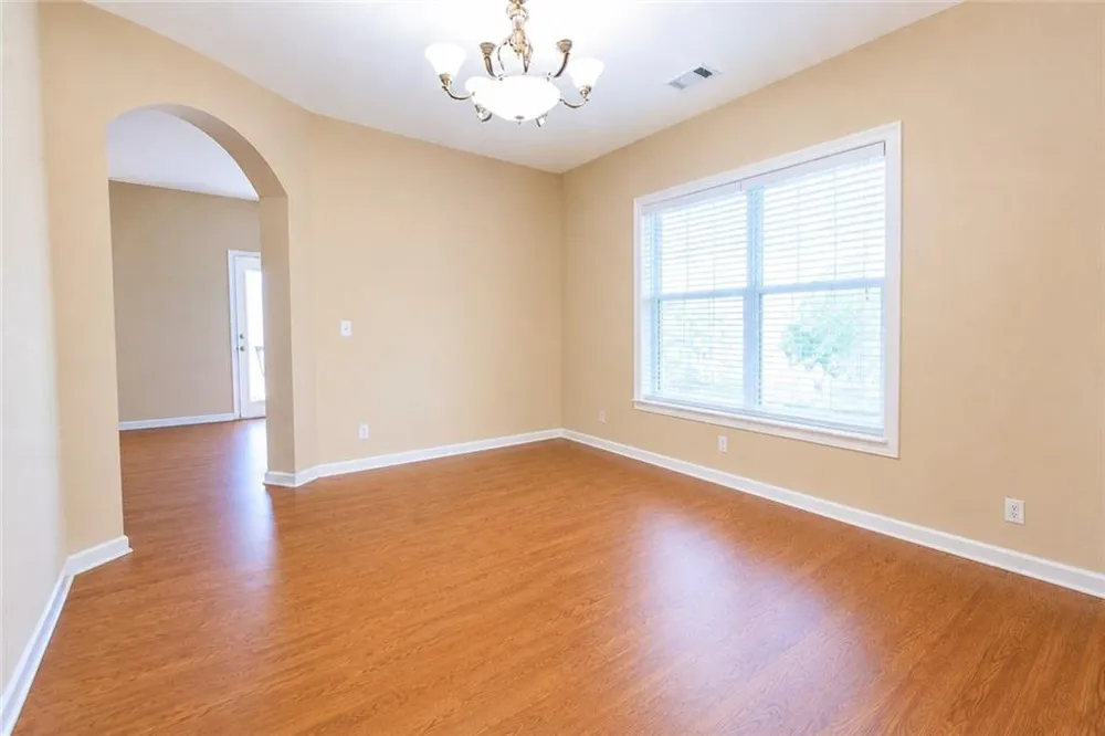 300 Hampton Place Canton, GA 30115