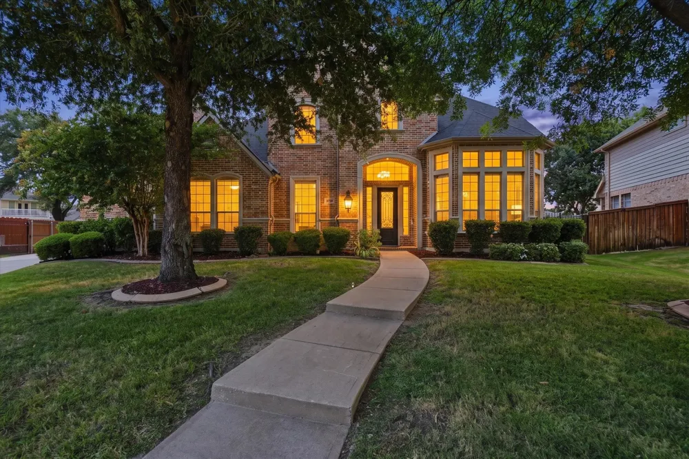 6769 Canal Court Grand Prairie, TX 75054