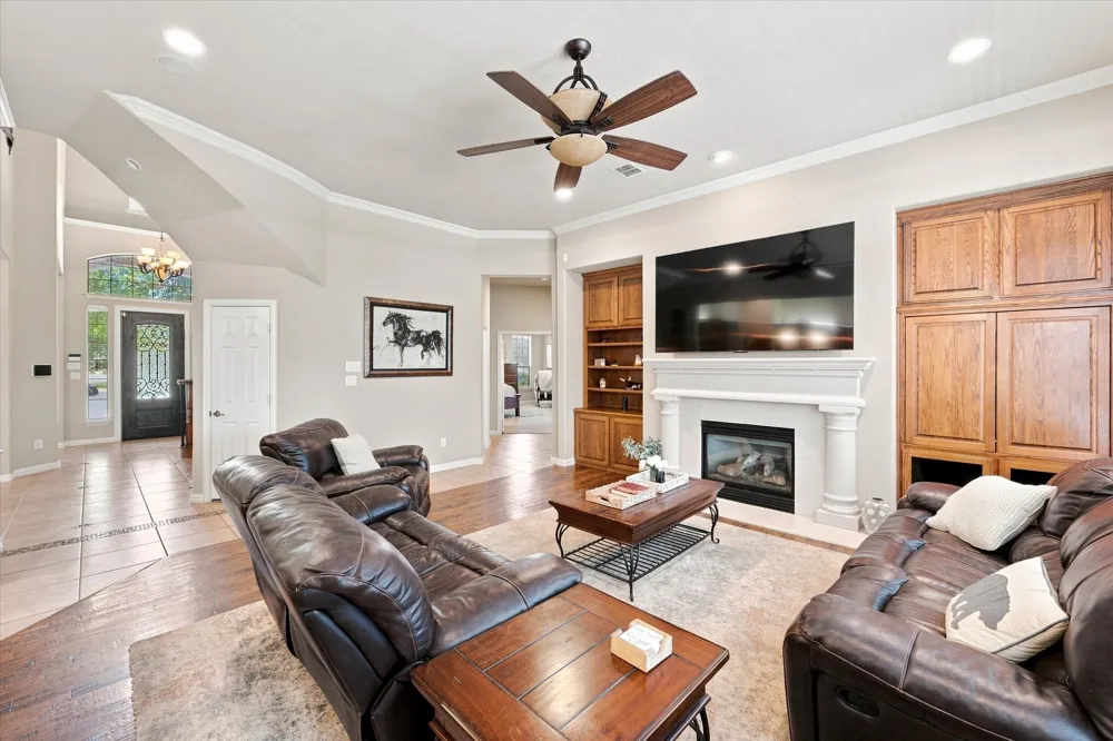 6769 Canal Court Grand Prairie, TX 75054